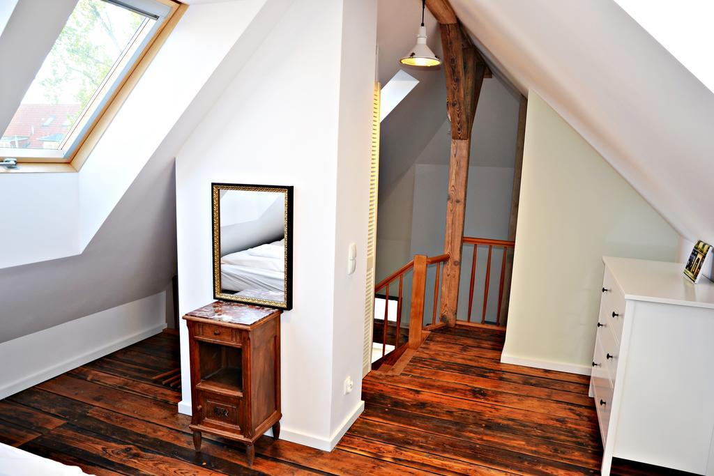 Loft By Grand Apartment
