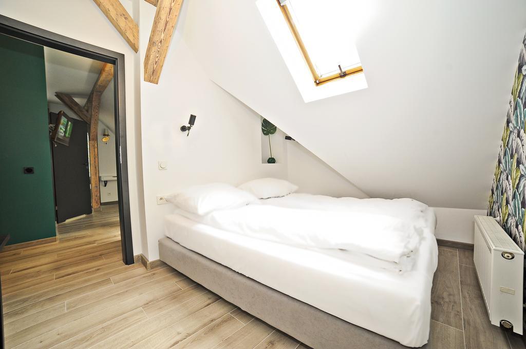 Loft By Grand *
