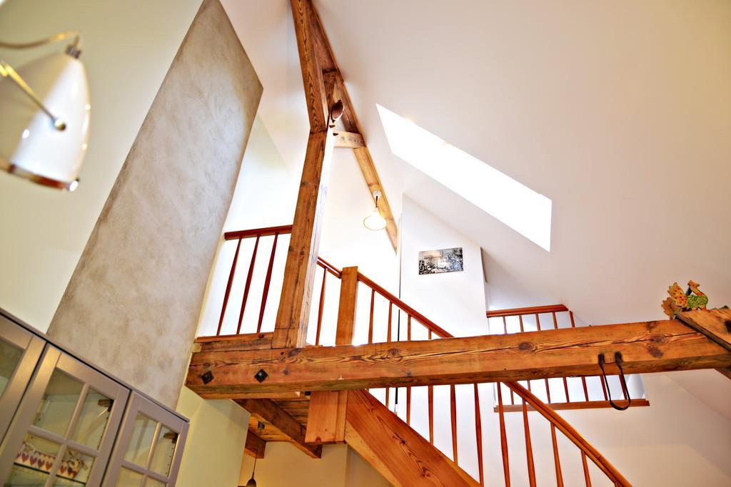 Loft By Grand Apartment